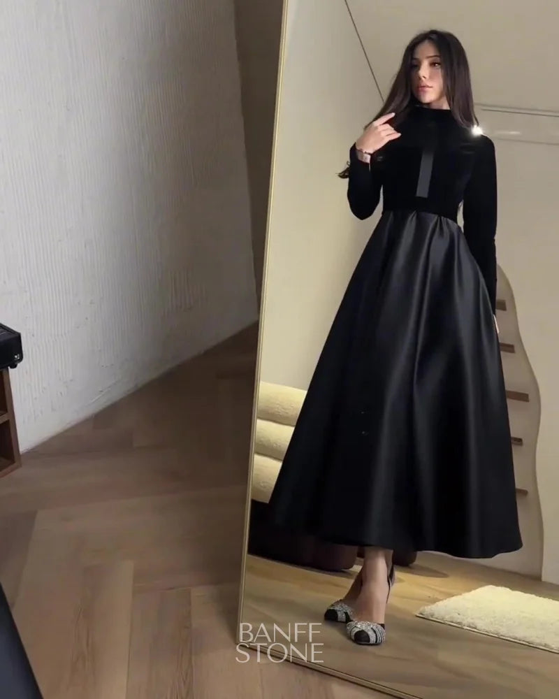 Manhattan Velvet Dress