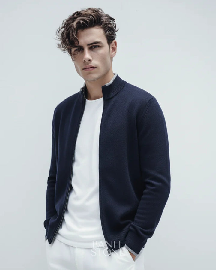 The Montclair Cardigan Navy / M